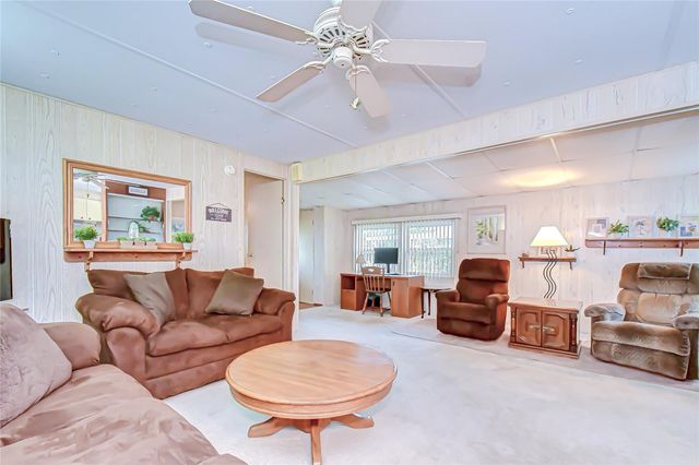 39524 DUNDEE ROAD, Zephyrhills, FL 33542