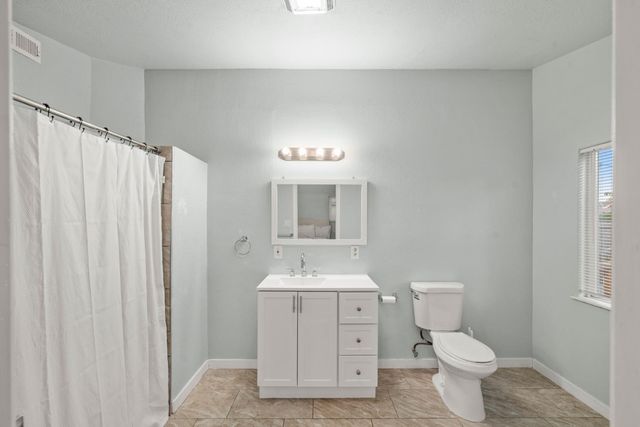 2651 Hawthorne St, Sacramento, CA 95815