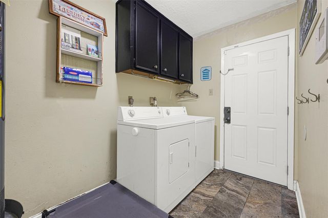 4903 Rainwater Drive, Pasadena, TX 77505