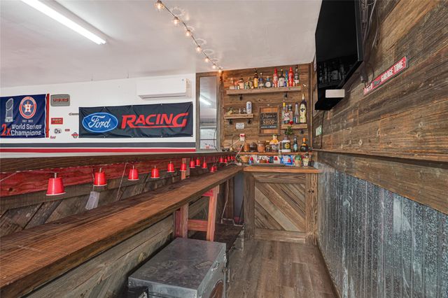 4903 Rainwater Drive, Pasadena, TX 77505