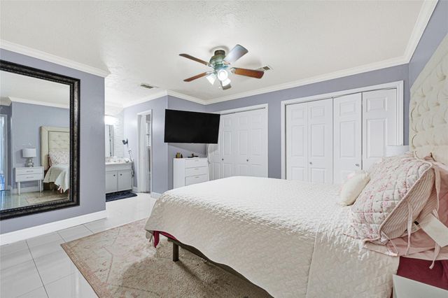 4903 Rainwater Drive, Pasadena, TX 77505