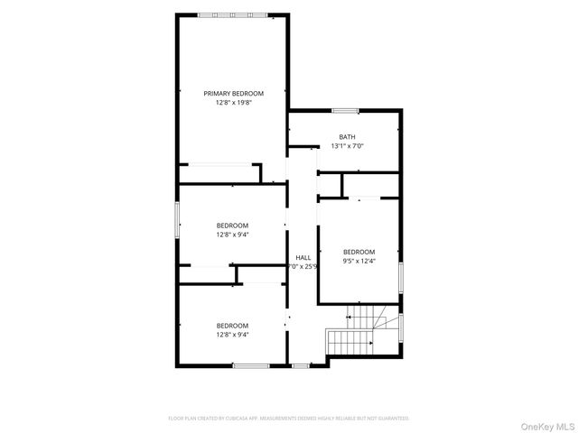 28 Pine Street, Sayville, NY 11782