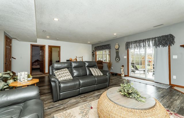 2647 Stacy Street SE, Rochester, MN 55904