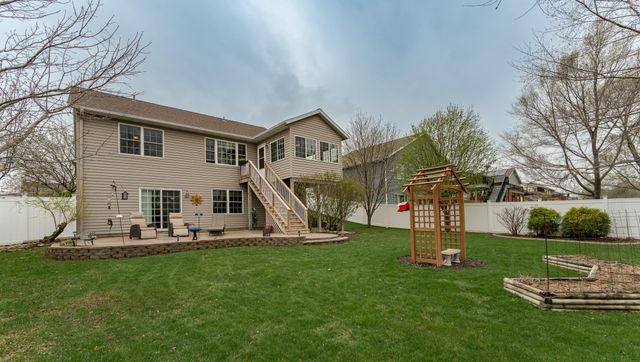 2647 Stacy Street SE, Rochester, MN 55904