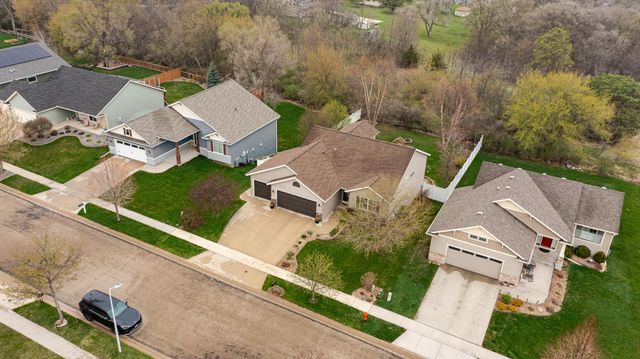 2647 Stacy Street SE, Rochester, MN 55904