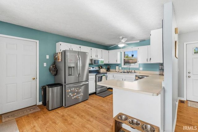 1804 E Springfield Drive, Warsaw, IN 46580
