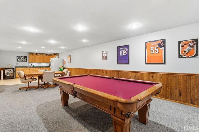 1804 E Springfield Drive, Warsaw, IN 46580