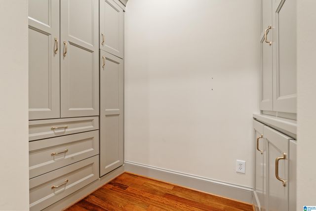 2225 STERLINGWOOD DRIVE, Mountain Brook, AL 35243