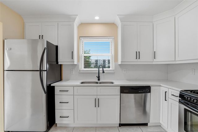 6188 80TH STREET N 101, St Petersburg, FL 33709