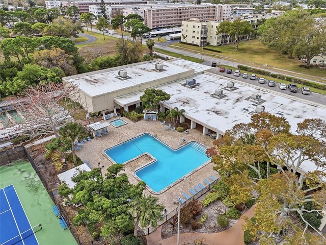 6188 80TH STREET N 101, St Petersburg, FL 33709