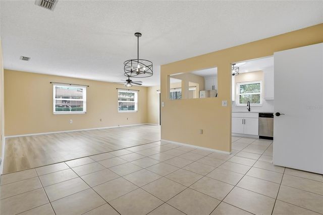 6188 80TH STREET N 101, St Petersburg, FL 33709