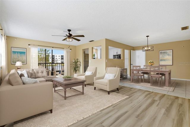 6188 80TH STREET N 101, St Petersburg, FL 33709