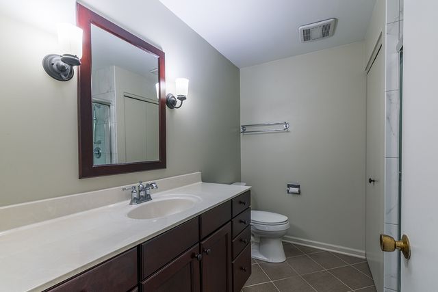 225 Lake Boulevard 531, Buffalo Grove, IL 60089