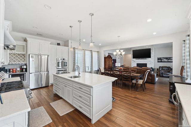 103 William Tobin, Blanco, TX 78606