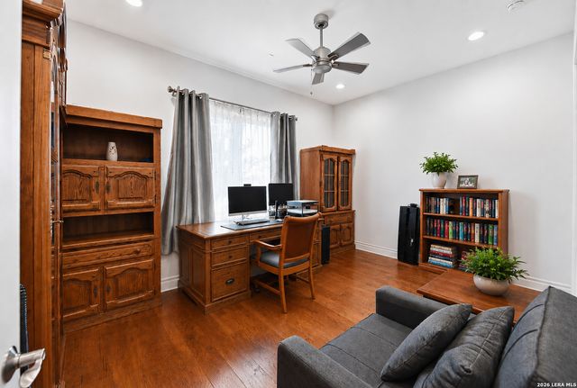 103 William Tobin, Blanco, TX 78606