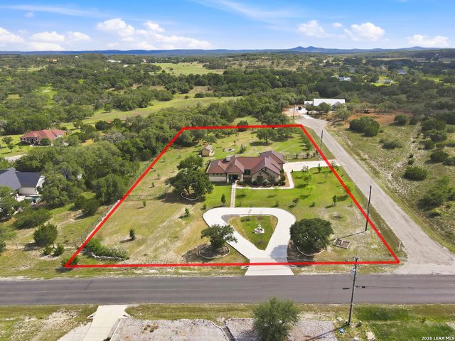 103 William Tobin, Blanco, TX 78606
