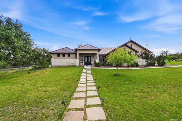 103 William Tobin, Blanco, TX 78606