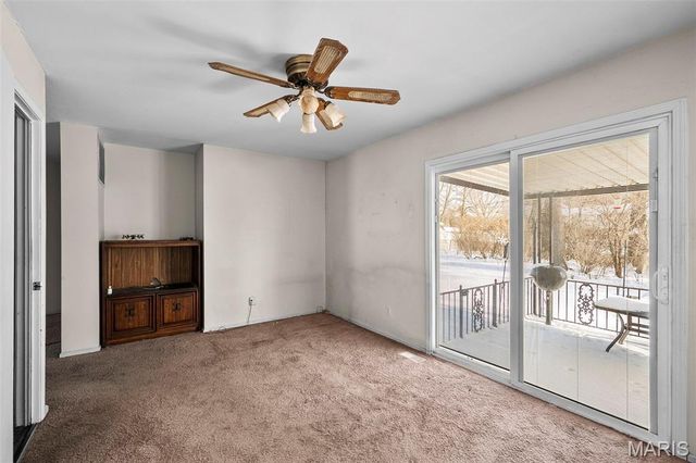 946 Tree Trails Lane, Fenton, MO 63026