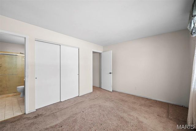 946 Tree Trails Lane, Fenton, MO 63026