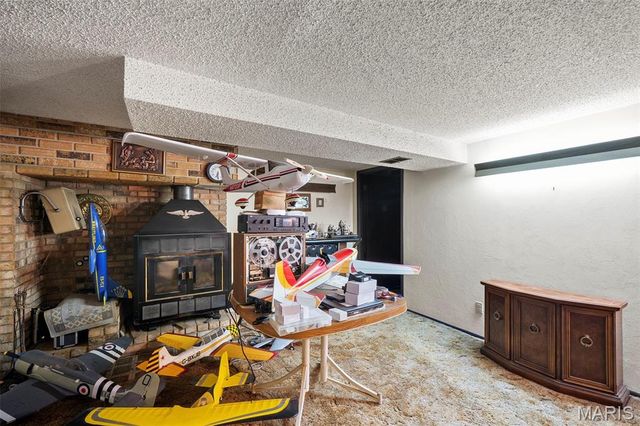 946 Tree Trails Lane, Fenton, MO 63026