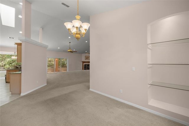 19040 NW 88TH AVENUE ROAD, Reddick, FL 32686