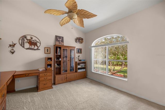 19040 NW 88TH AVENUE ROAD, Reddick, FL 32686