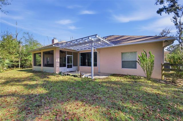 19040 NW 88TH AVENUE ROAD, Reddick, FL 32686