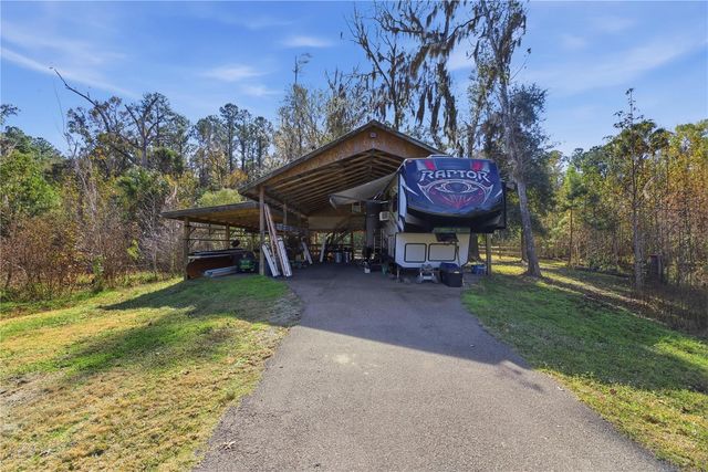 19040 NW 88TH AVENUE ROAD, Reddick, FL 32686