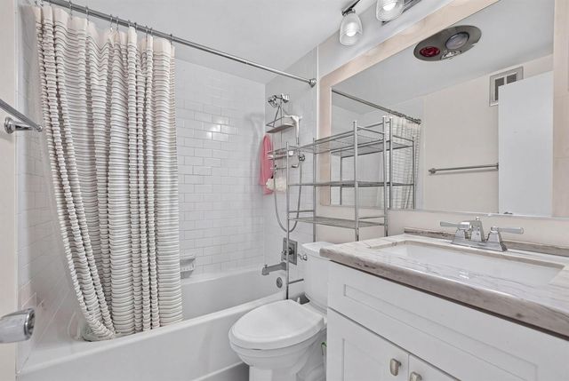 40 Isle Of Venice Drive 3, Fort Lauderdale, FL 33301