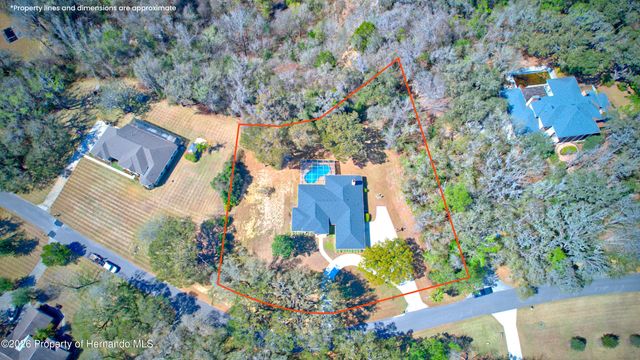 10113 Kimbrough Drive, Brooksville, FL 34601