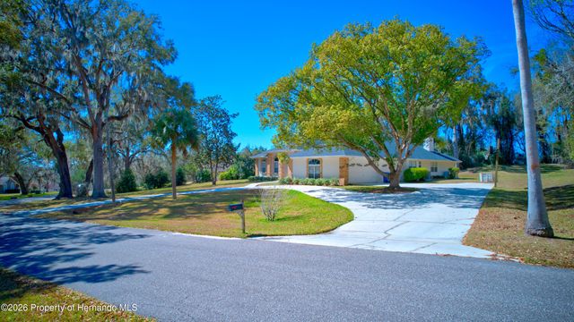 10113 Kimbrough Drive, Brooksville, FL 34601