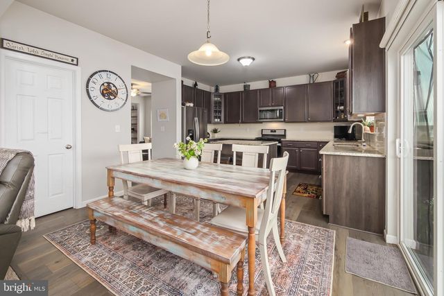 2216 SUNNYVALE DR, Pennsburg, PA 18073