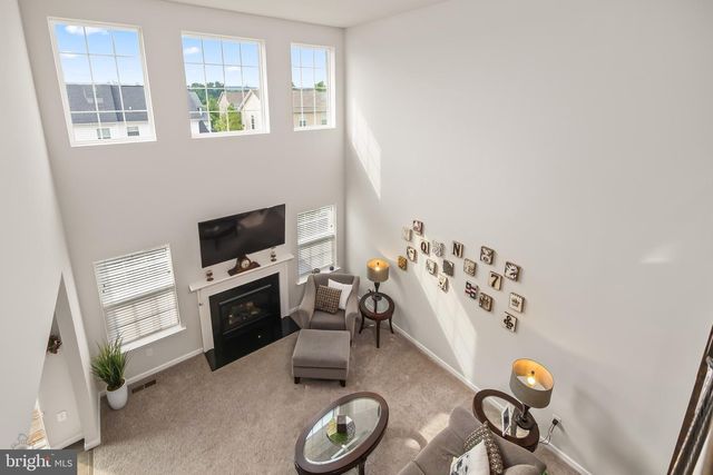 2216 SUNNYVALE DR, Pennsburg, PA 18073