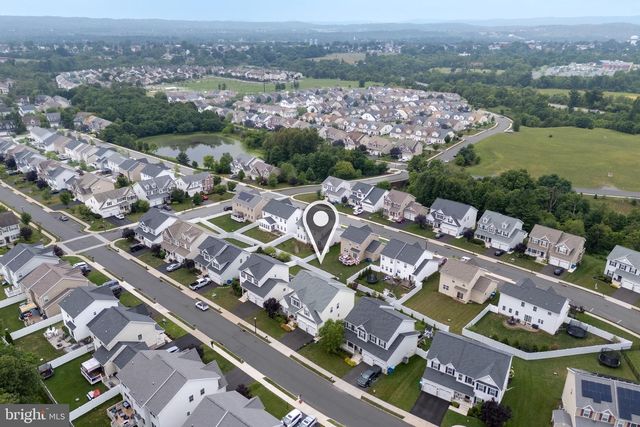 2216 SUNNYVALE DR, Pennsburg, PA 18073