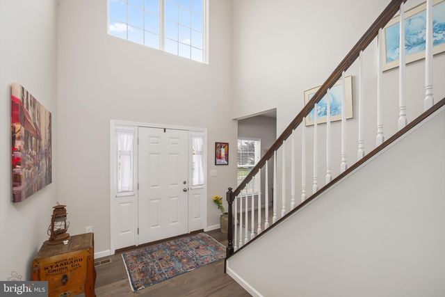 2216 SUNNYVALE DR, Pennsburg, PA 18073