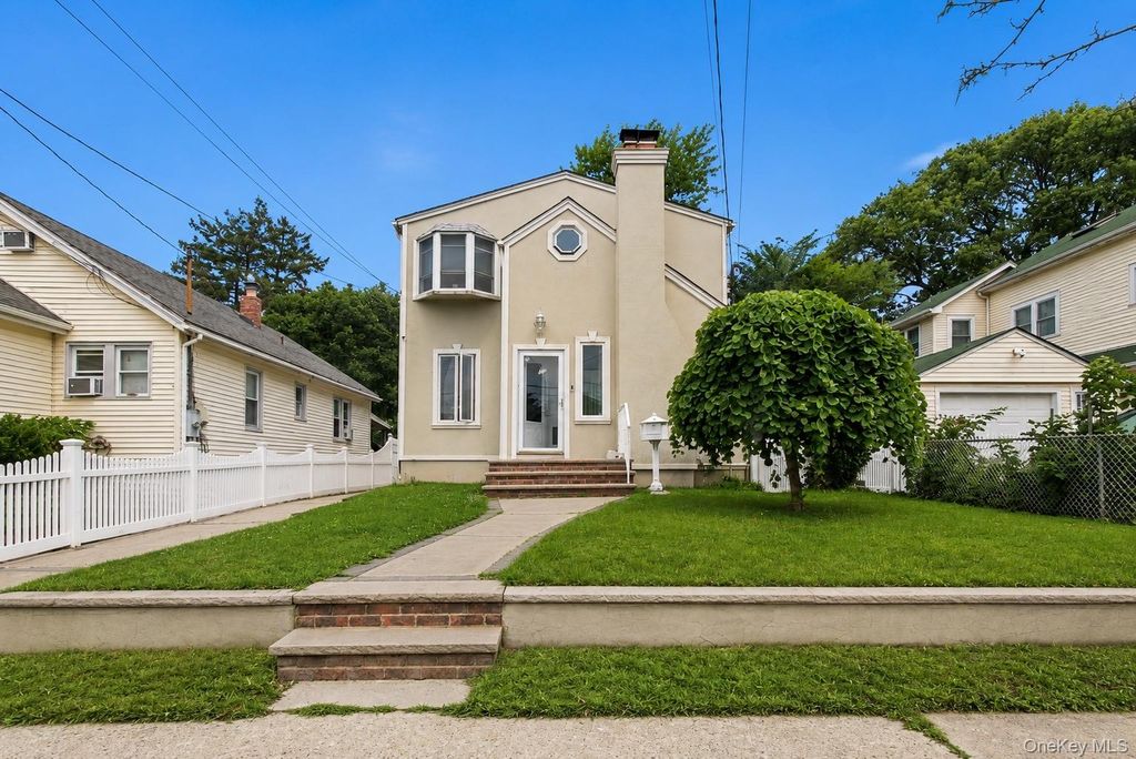 77 Driving Park Avenue, Lynbrook, NY 11563