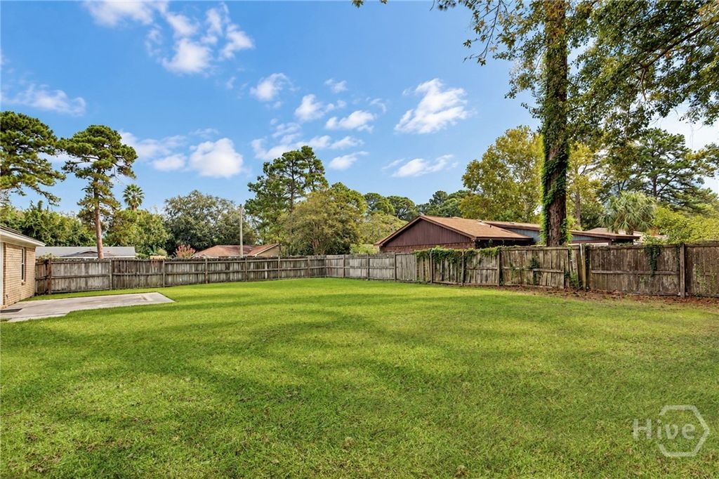 Image 25 of property listing at 210 Treasure Loop, Savannah, GA 31410