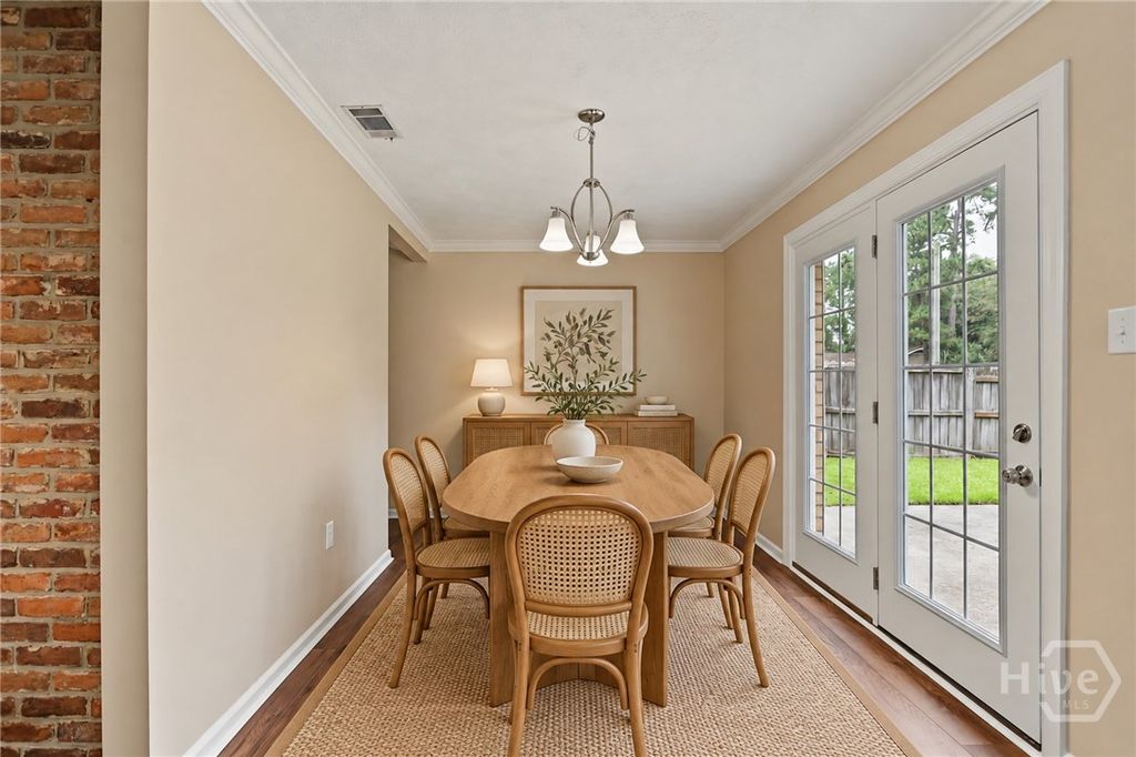 Image 9 of property listing at 210 Treasure Loop, Savannah, GA 31410