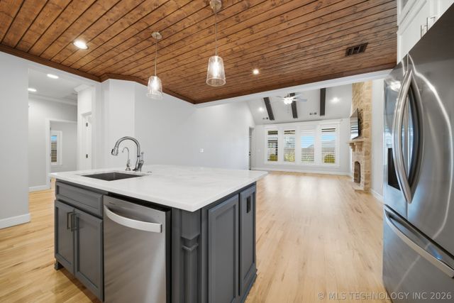 5314 E 126th Street S, Bixby, OK 74008