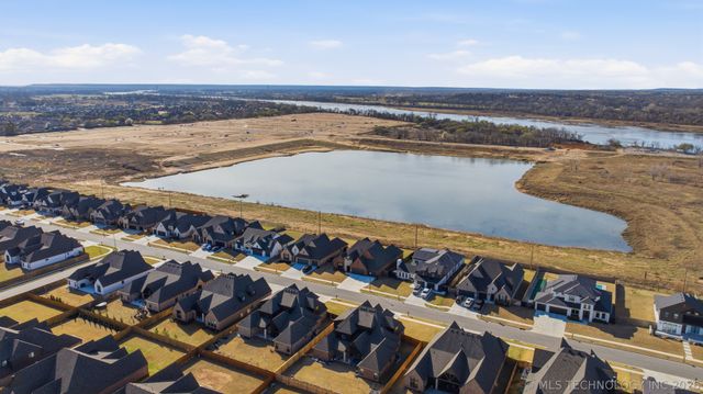 5314 E 126th Street S, Bixby, OK 74008