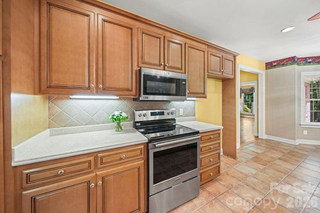 417 Crooked Oak Drive, Oakboro, NC 28129