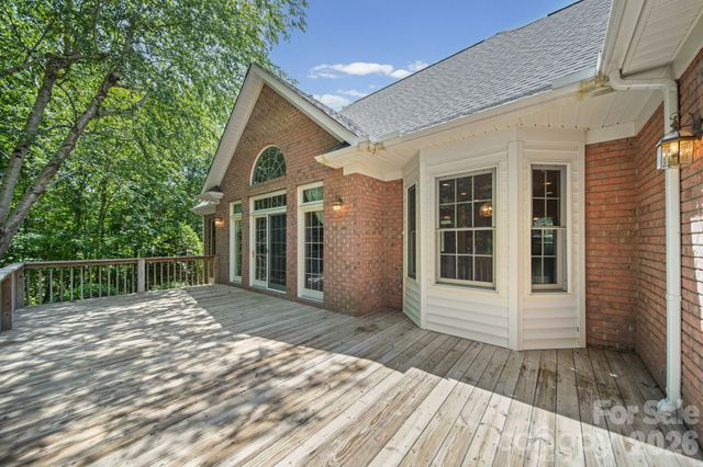 417 Crooked Oak Drive, Oakboro, NC 28129