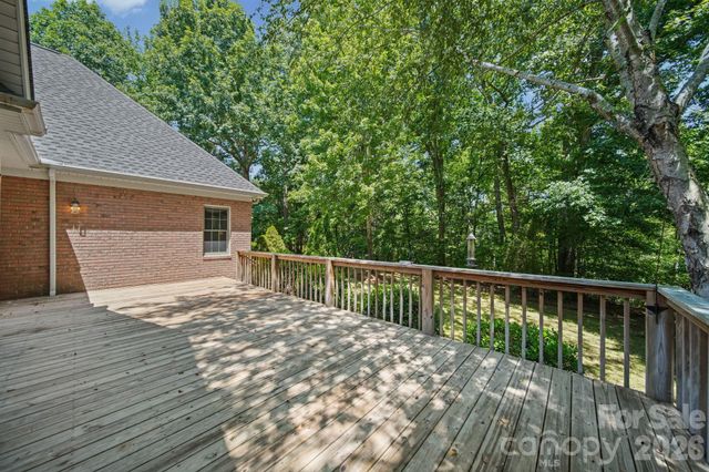 417 Crooked Oak Drive, Oakboro, NC 28129