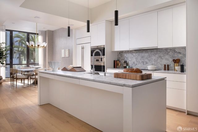 37 Meadow Drive 3, San Francisco, CA 94130