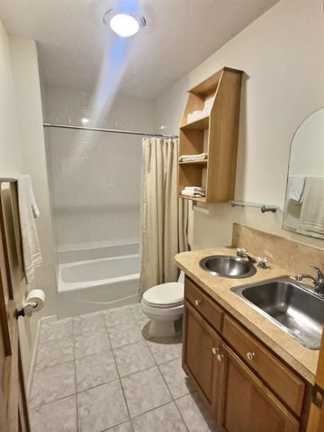 1501 NE 5TH Court, Fort Lauderdale, FL 33301