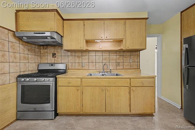 2216 Banner Street, Dearborn, MI 48124