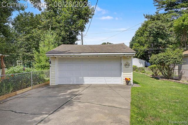 2216 Banner Street, Dearborn, MI 48124