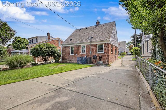 2216 Banner Street, Dearborn, MI 48124