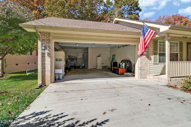 112 Lakewood Drive, Crossville, TN 38558