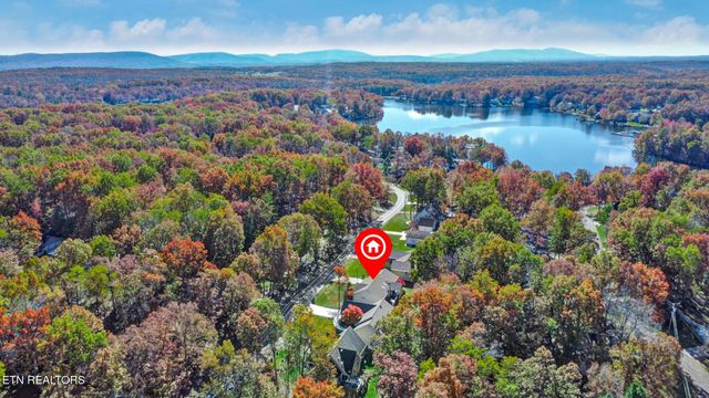 112 Lakewood Drive, Crossville, TN 38558